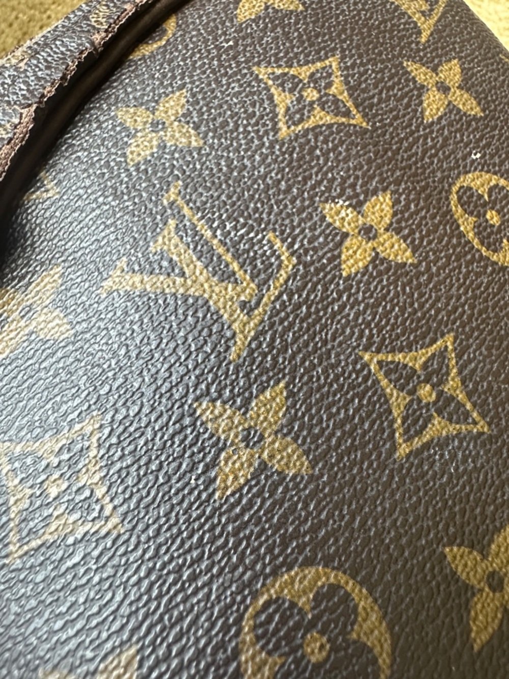 Louis Vuitton Monogram Canvas Toiletry Pouch - Brown/Gold Monogram - Picture 14 of 16